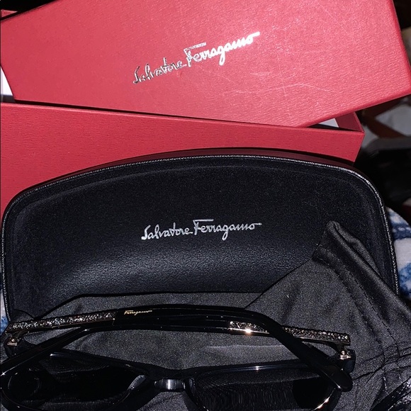 NWC Salvatore Ferragamo square 53mm sunglasses New in case made in Italy main image 7
